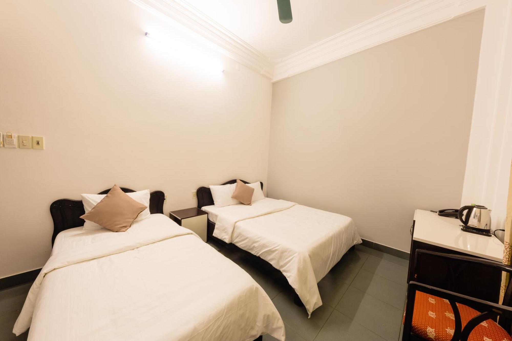 Dkd Trio Hotel Hue Luaran gambar